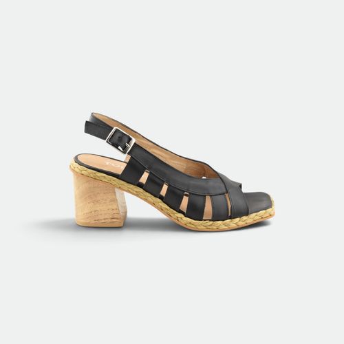 Sandalia con Hebilla Taco de Madera Mujer TOKYO ST. - NEGRO