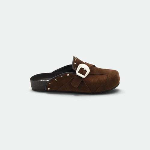 Zueco Hebilla y Tachas Mujer TOKYO ST. - CHOCOLATE